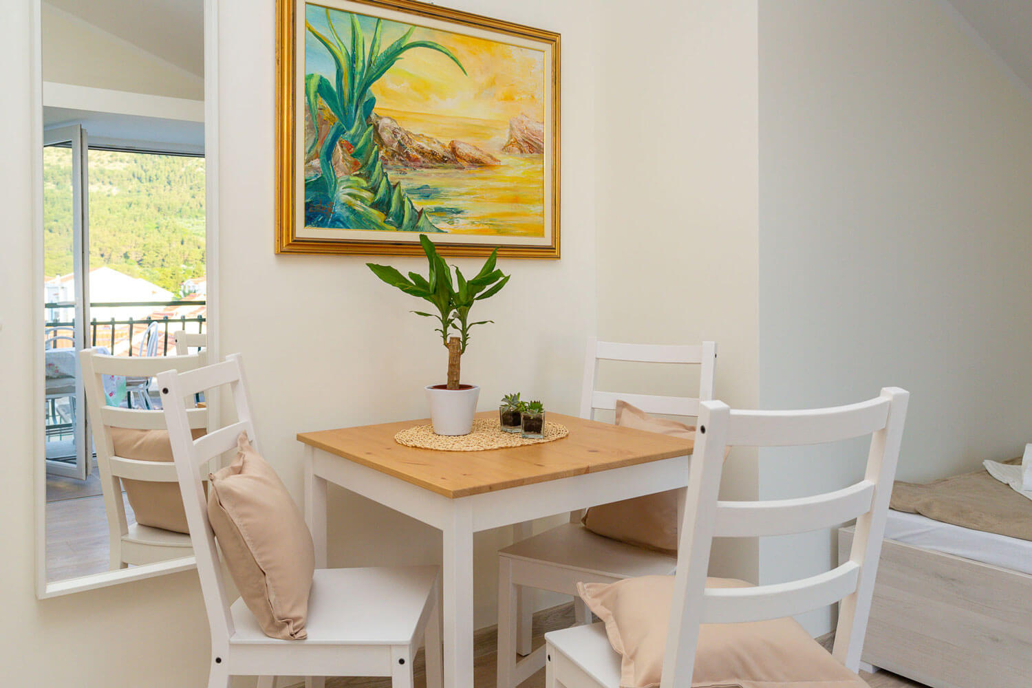 Studio-apartment 2 (2nd floor) - 2P